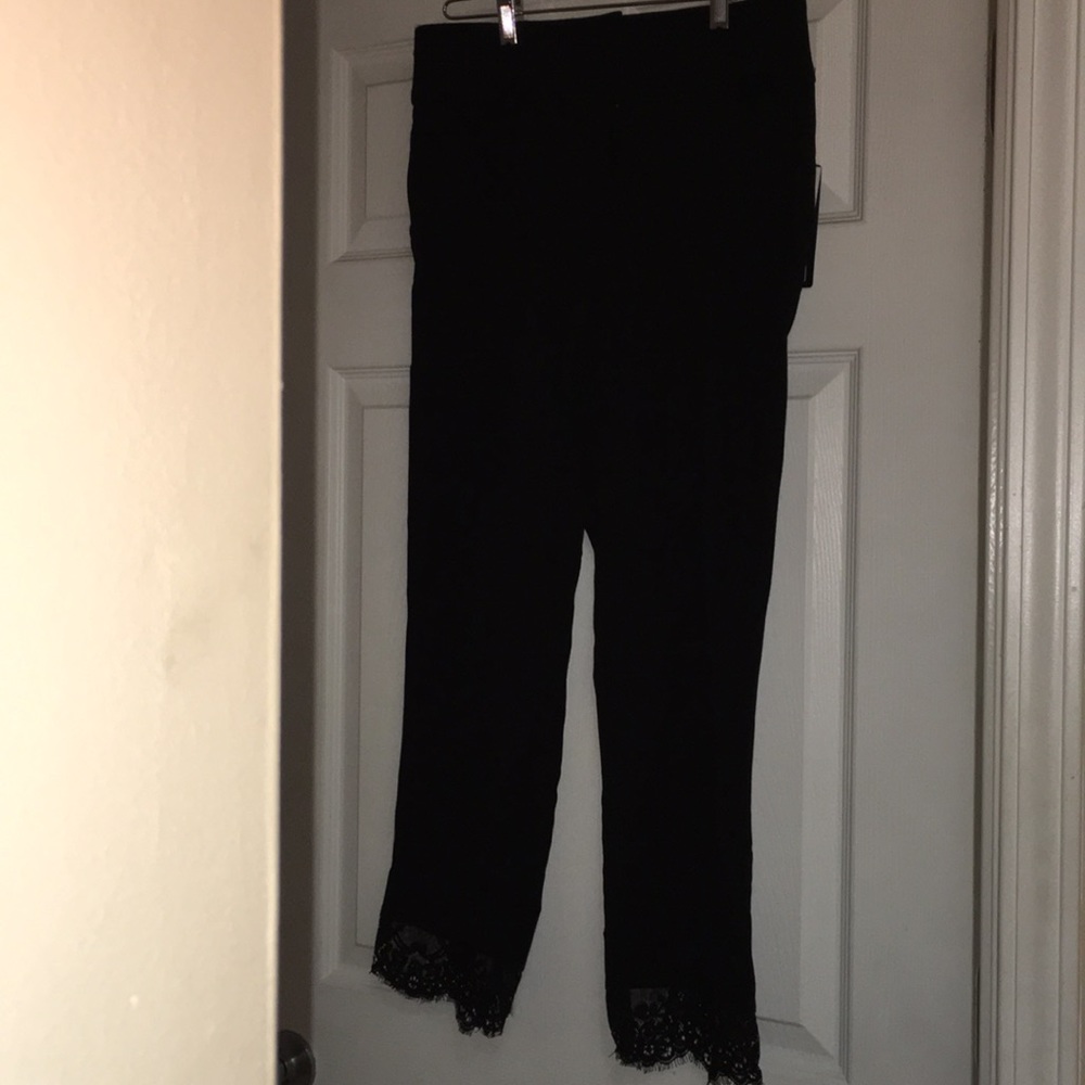 🎀NWT A.Byer super cute black capris dress pants